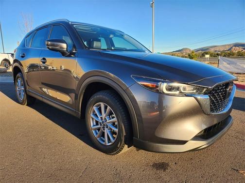 2022 Mazda CX-5 2.5 S Preferred Package