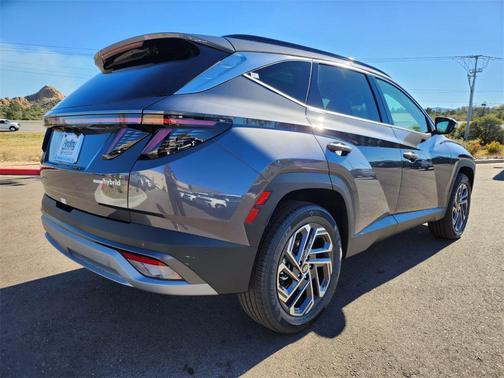 2025 Hyundai TUCSON Hybrid Limited