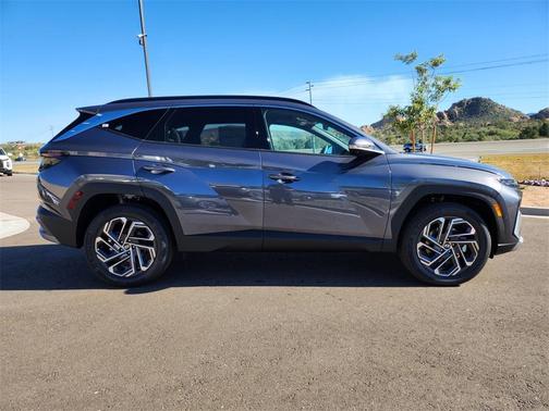 2025 Hyundai TUCSON Hybrid Limited
