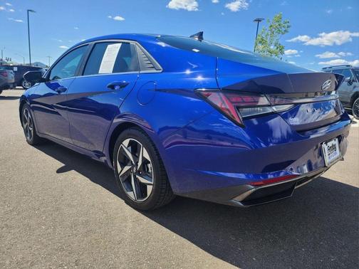 2022 Hyundai ELANTRA HEV Limited