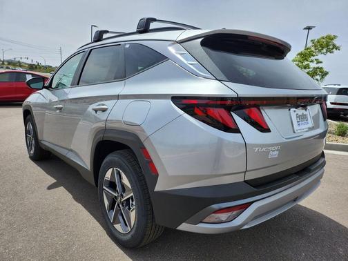 Shimmering Silver 2026 Hyundai TUCSON SEL