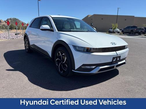 White 2023 Hyundai IONIQ 5 SEL