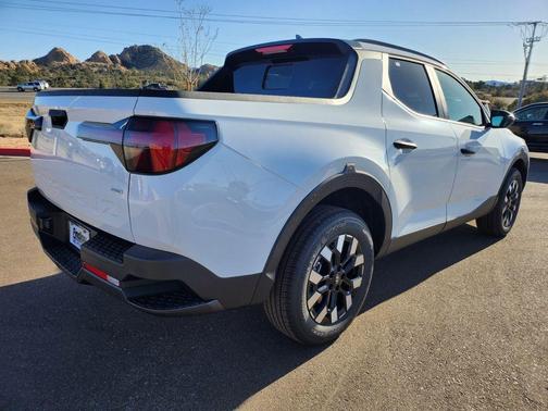 2026 Hyundai SANTA CRUZ SEL Activity