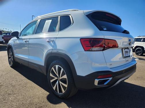 2023 Volkswagen Taos 1.5T SE