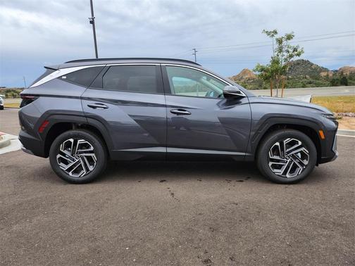 2025 Hyundai TUCSON Hybrid Limited