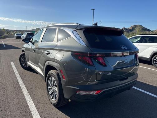 2024 Hyundai TUCSON Hybrid Blue