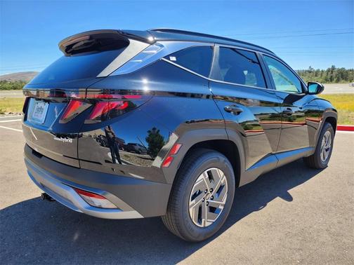2025 Hyundai TUCSON Hybrid Blue