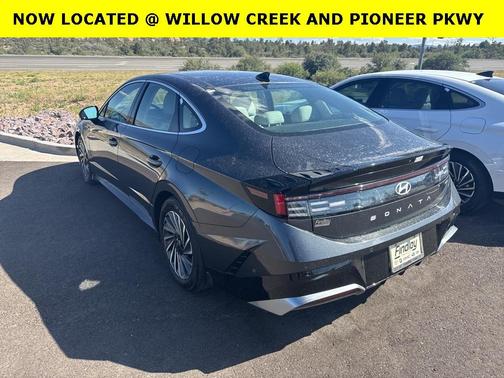 2024 Hyundai SONATA Hybrid Limited