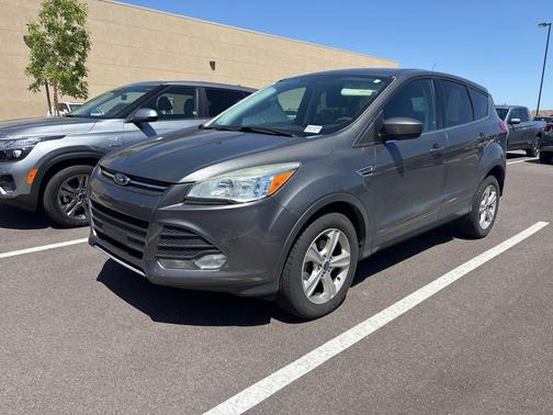 Sterling Gray Metallic 2014 Ford Escape SE