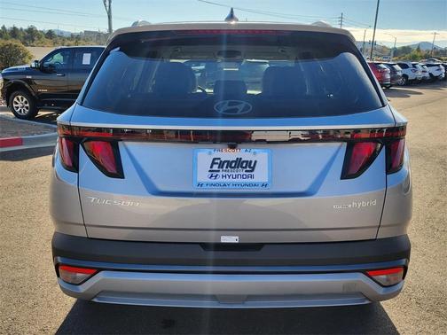 2026 Hyundai TUCSON Hybrid SEL