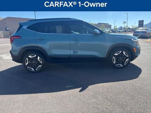 Blue 2024 Kia Seltos SX