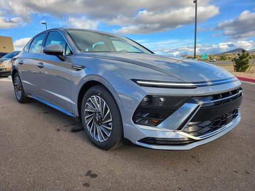 2026 Hyundai SONATA Hybrid SEL