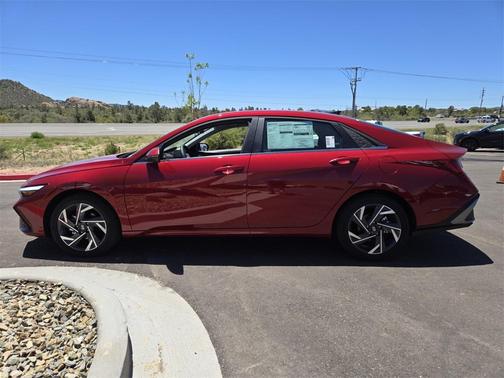 2025 Hyundai ELANTRA HEV Limited