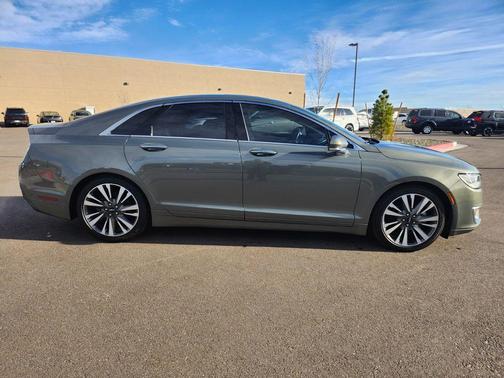2017 Lincoln MKZ Hybrid Reserve