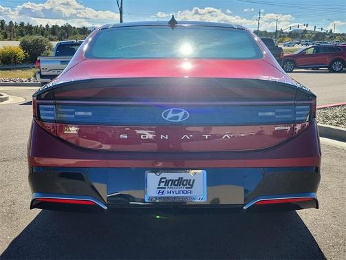 2025 Hyundai SONATA Hybrid Limited