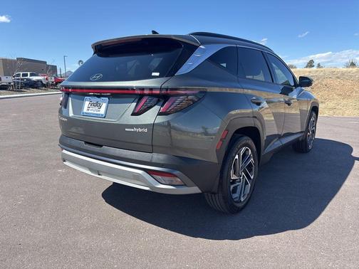 2025 Hyundai TUCSON Hybrid Limited