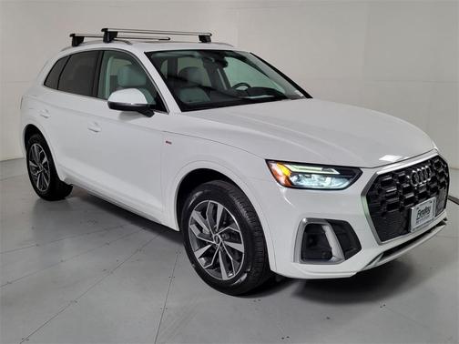 2023 Audi Q5 45 S line quattro Premium