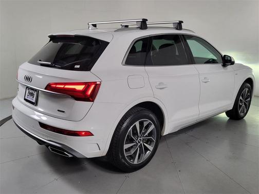 2023 Audi Q5 45 S line quattro Premium