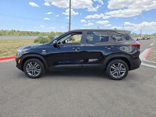 2022 Kia Seltos LX