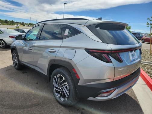 2025 Hyundai TUCSON Hybrid Limited