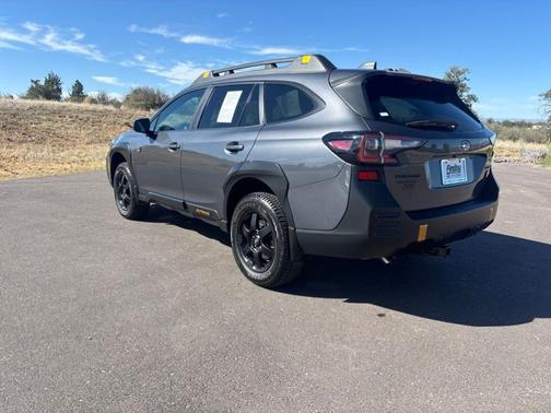Magnetite Gray Metallic 2024 Subaru Outback Wilderness