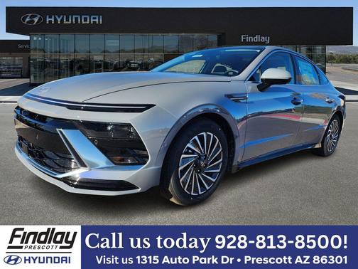 2025 Hyundai SONATA Hybrid Limited