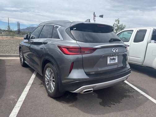 2023 INFINITI QX50 Luxe
