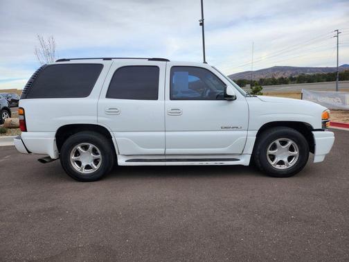 2004 GMC Yukon Denali