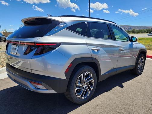 2025 Hyundai TUCSON Hybrid Limited