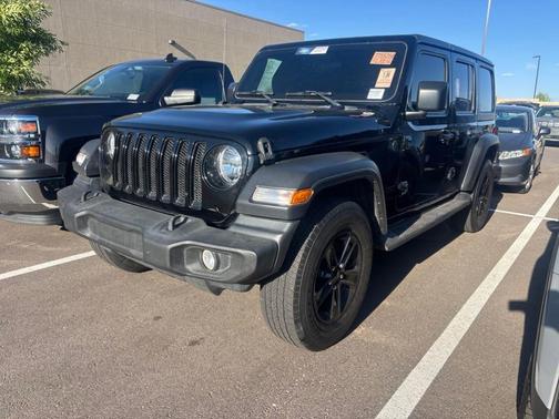 Black Clearcoat 2022 Jeep Wrangler Unlimited Sport Altitude