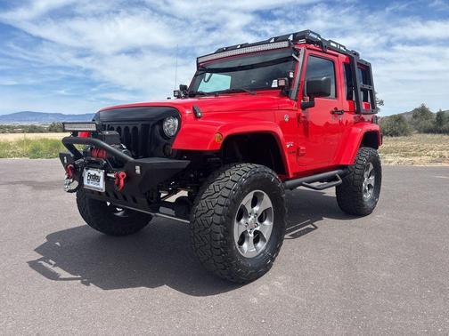 Firecracker Red Clearcoat 2017 Jeep Wrangler Sahara