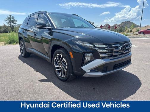 Phantom Black 2025 Hyundai TUCSON Limited