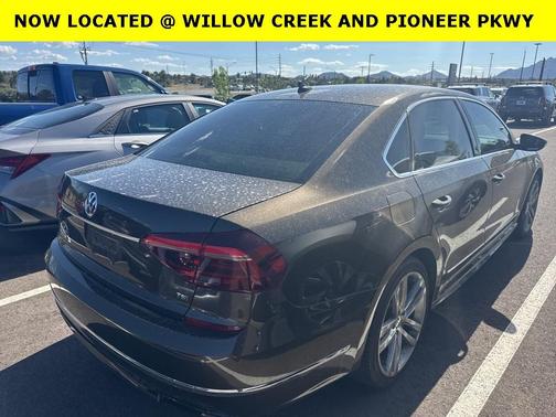 2019 Volkswagen Passat 2.0T SE R-Line
