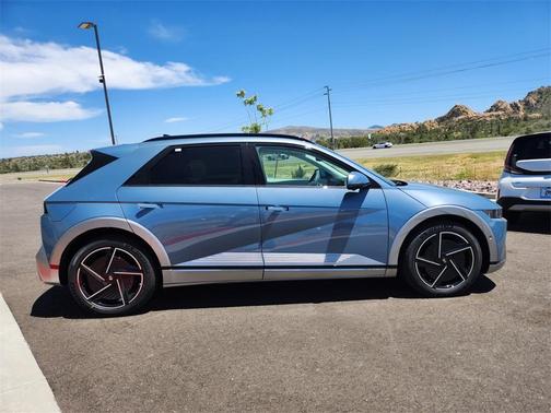 2025 Hyundai IONIQ 5 Limited