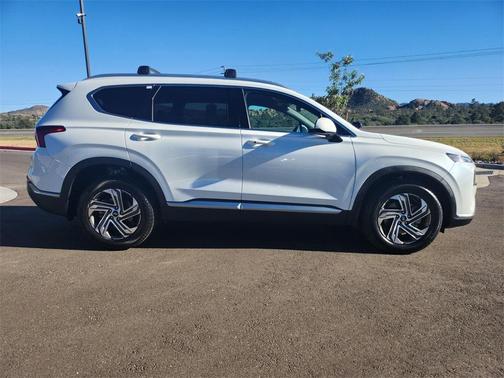 2022 Hyundai SANTA FE SEL