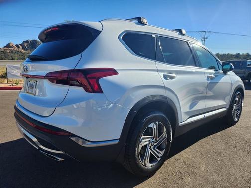 2022 Hyundai SANTA FE SEL