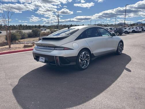 2023 Hyundai IONIQ 6 Limited