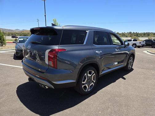 2025 Hyundai PALISADE SEL Premium