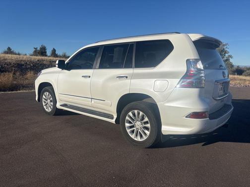 2017 Lexus GX 460 Base