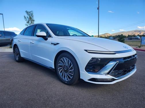 2025 Hyundai SONATA Hybrid Limited