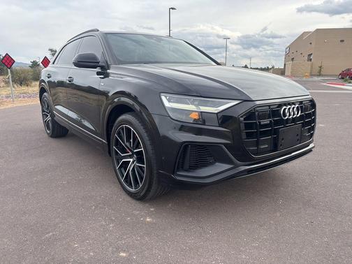 Orca Black Metallic 2019 Audi Q8 3.0T Premium Plus
