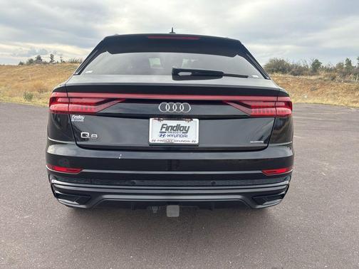 Orca Black Metallic 2019 Audi Q8 3.0T Premium Plus