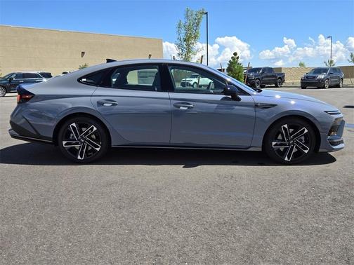 2025 Hyundai SONATA N Line