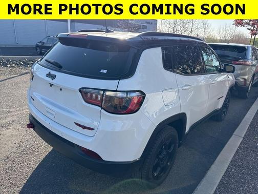 2023 Jeep Compass Trailhawk