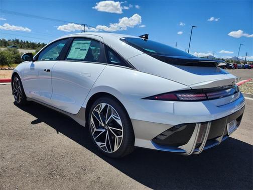 2025 Hyundai IONIQ 6 SEL