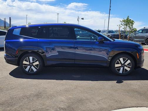 2026 Hyundai IONIQ 9 SEL