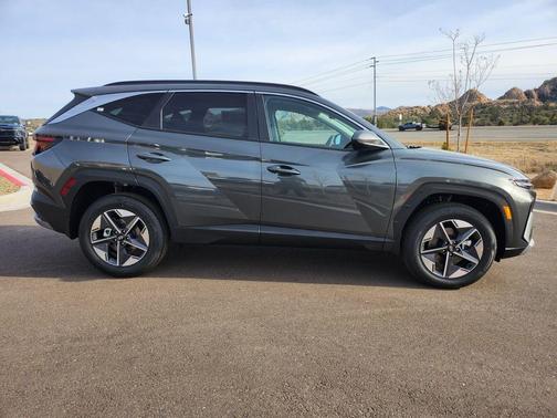 Amazon Gray 2026 Hyundai TUCSON Hybrid SEL
