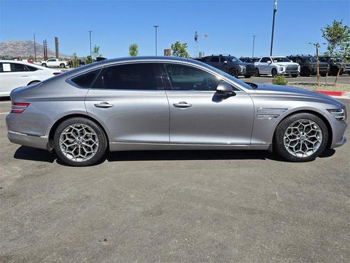 2022 Genesis G80 2.5T