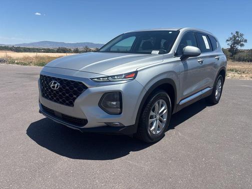 Shimmering Silver Pearl 2020 Hyundai SANTA FE 2.4 SEL