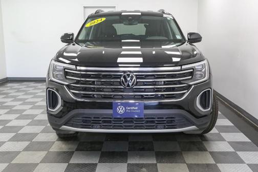 2024 Volkswagen Atlas 2.0T SE